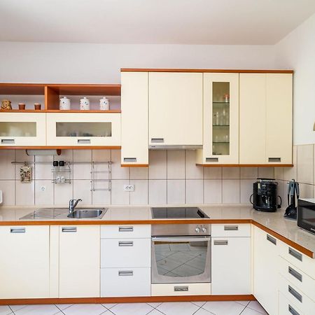 Ponte Apartment Орашац Екстериор снимка
